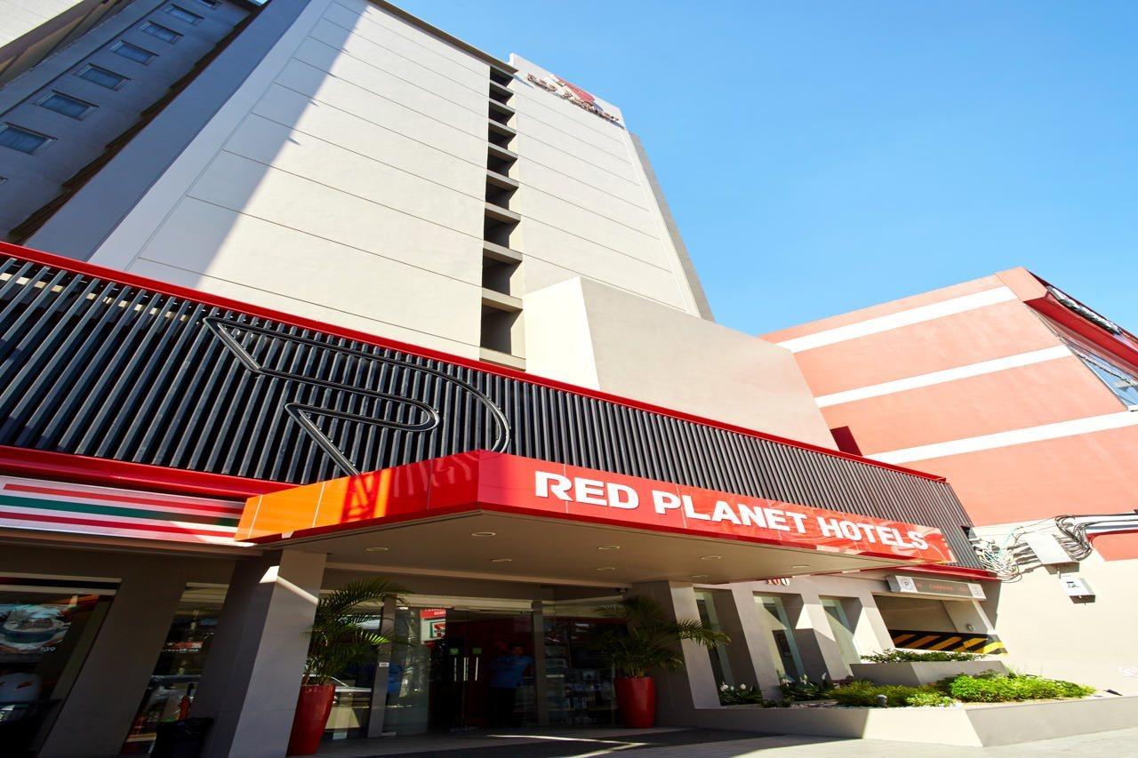 Red Planet Quezon City Timog Hotel Екстериор снимка