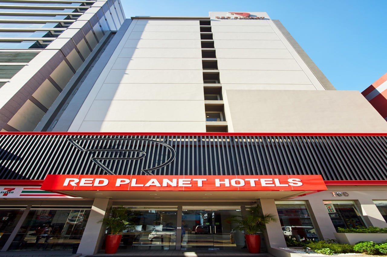 Red Planet Quezon City Timog Hotel Екстериор снимка